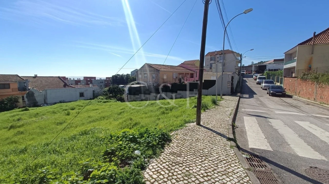Terreno para Venda em Mina de Água Foto 1