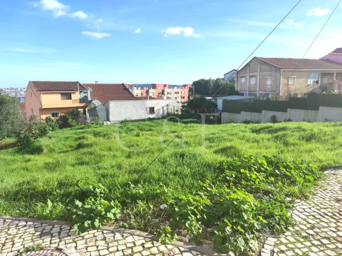 Terreno para Venda em Mina de Água Foto 3