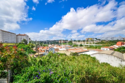 Terreno para Venda em Marvila