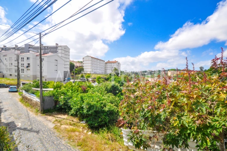 Terreno para Venda em Marvila Foto 13