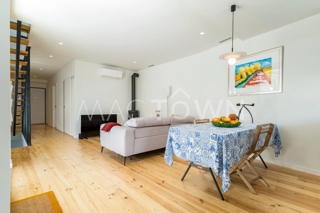 Moradia T4 para Venda em Beato Foto 5