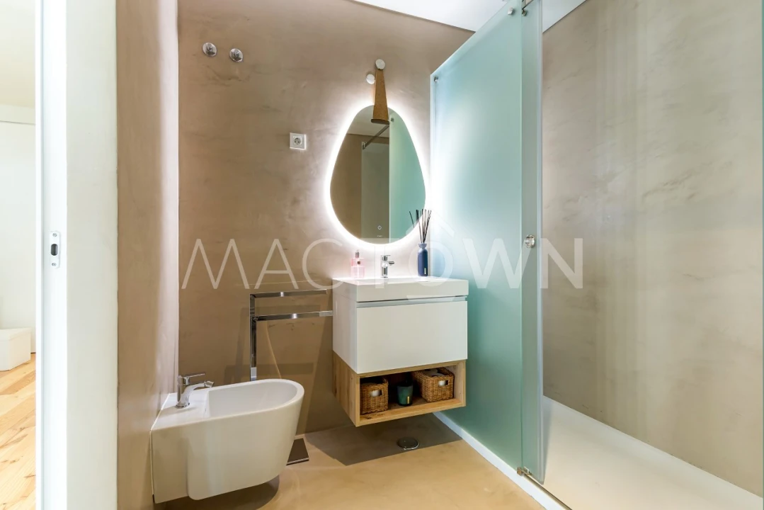 Moradia T4 para Venda em Beato Foto 11