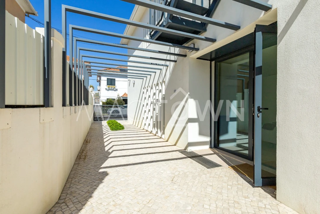 Moradia T4 para Venda em Beato Foto 25