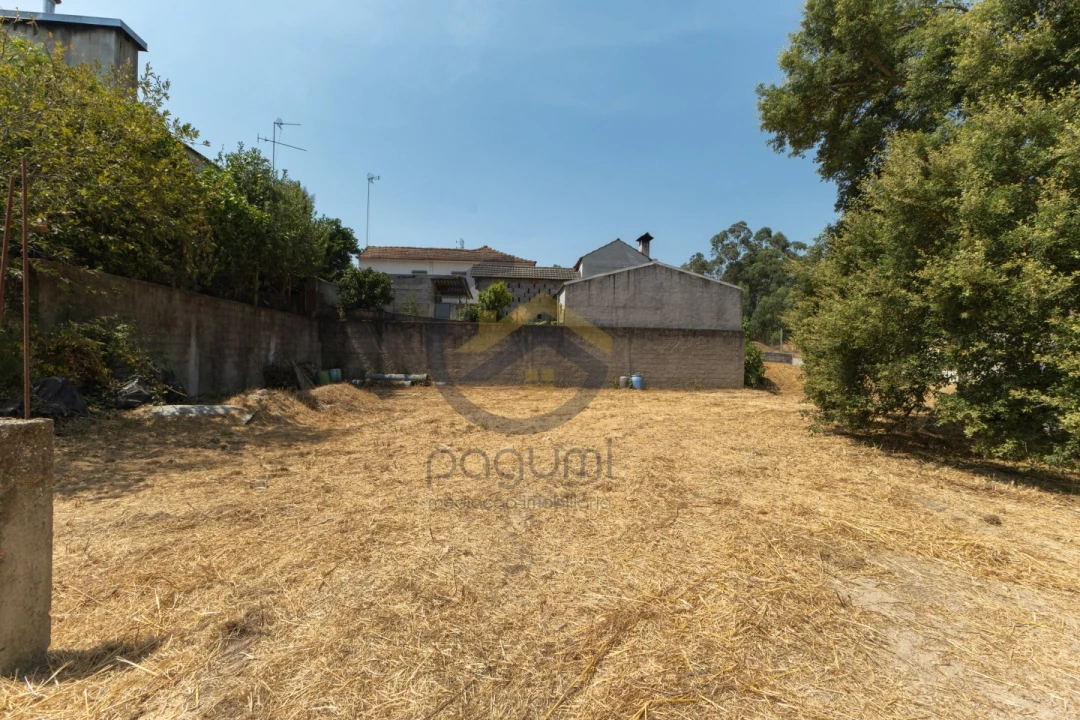 Terreno para Venda em Fonte Arcada Foto 2