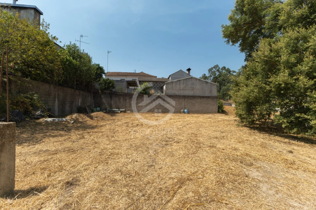 Terreno para Venda em Fonte Arcada Foto 2
