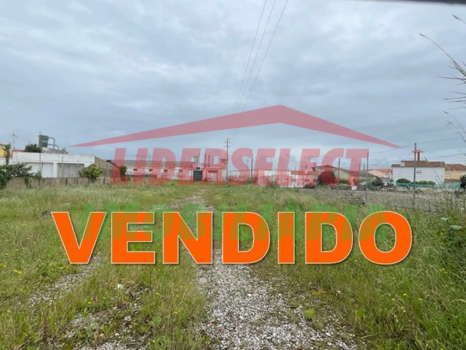 Terreno para Venda em Silveira Foto 1