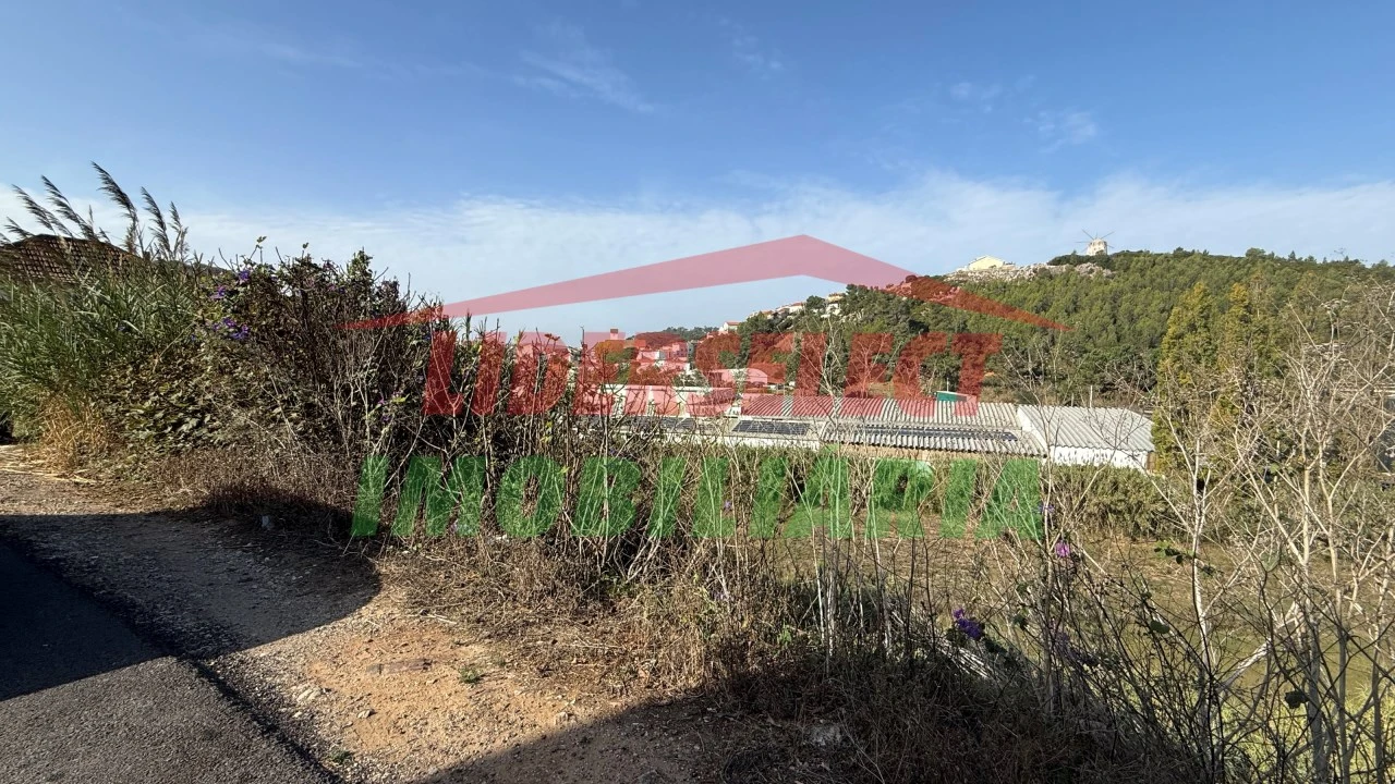 Terreno para Venda em A dos Cunhados e Maceira Foto 3