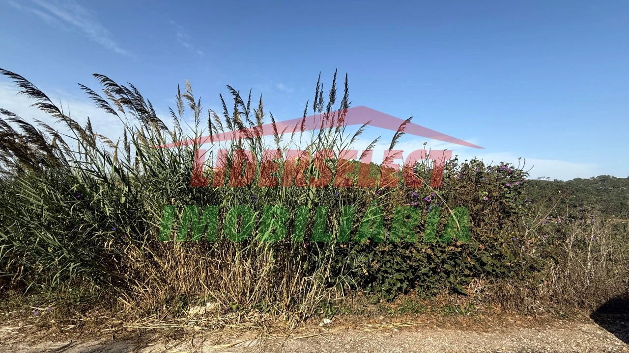 Terreno para Venda em A dos Cunhados e Maceira Foto 5