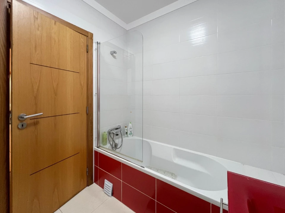 Apartamento T1 para Venda em Tavira (Santa Maria e Santiago) Foto 12