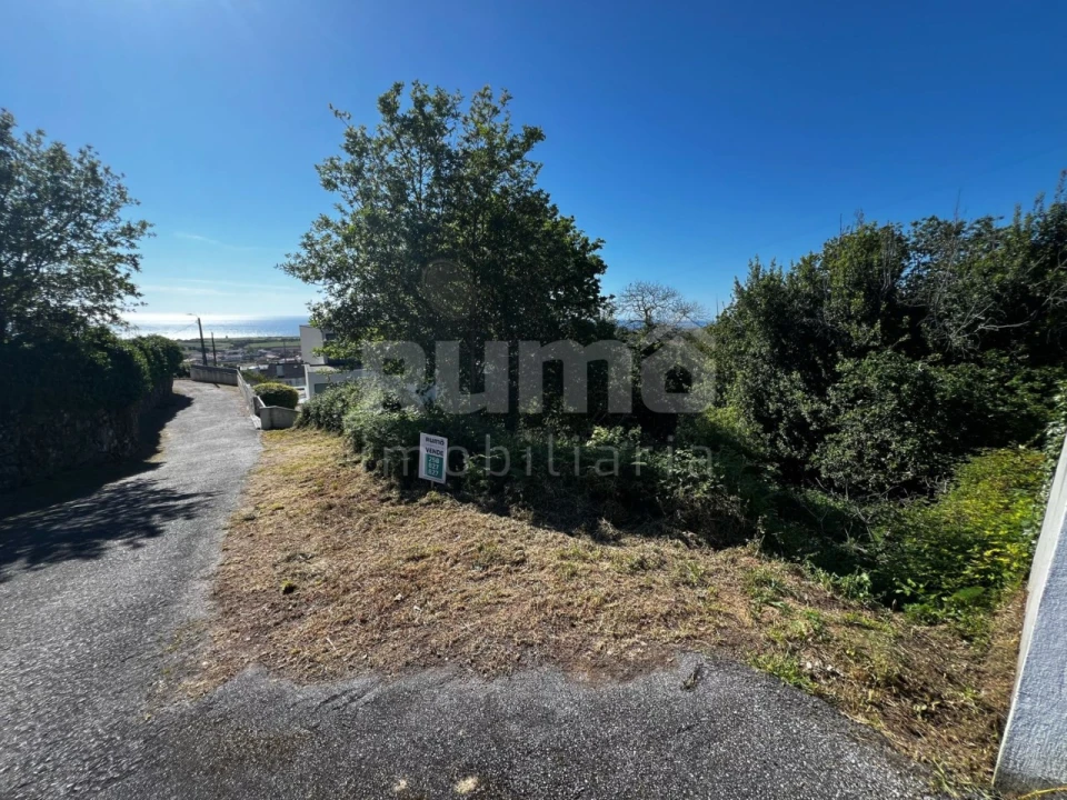 Terreno para Venda em Areosa Foto 1