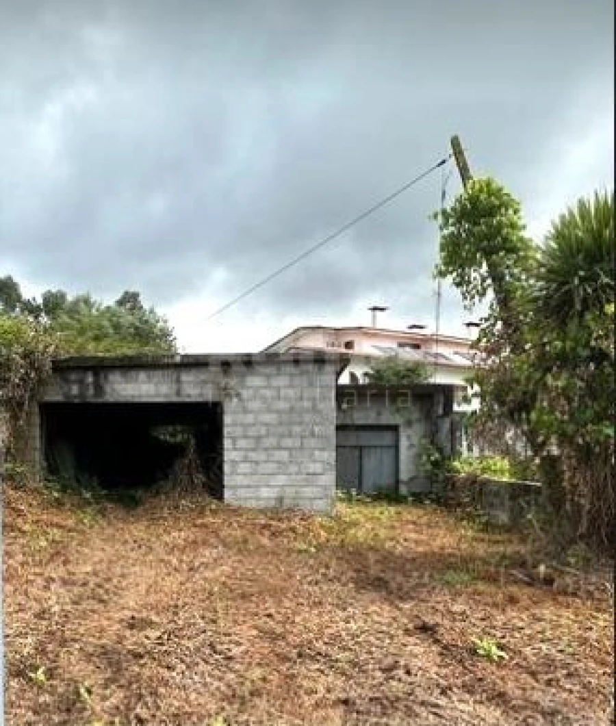 Terreno para Venda em Barroselas e Carvoeiro Foto 2