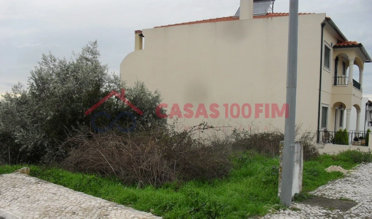 Terreno para Venda em Batalha Foto 1