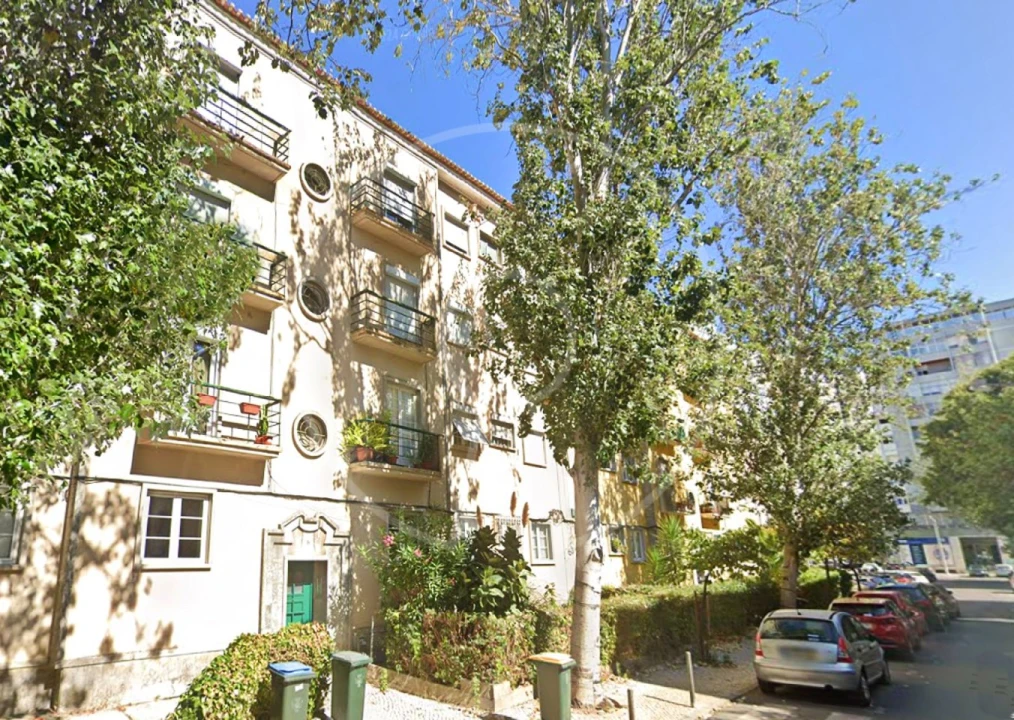 Apartamento T4 para Arrendamento em Alvalade Foto 1