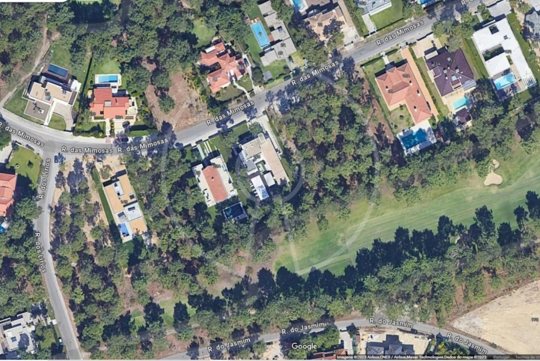 Terreno para Venda em Charneca de Caparica e Sobreda Foto 3