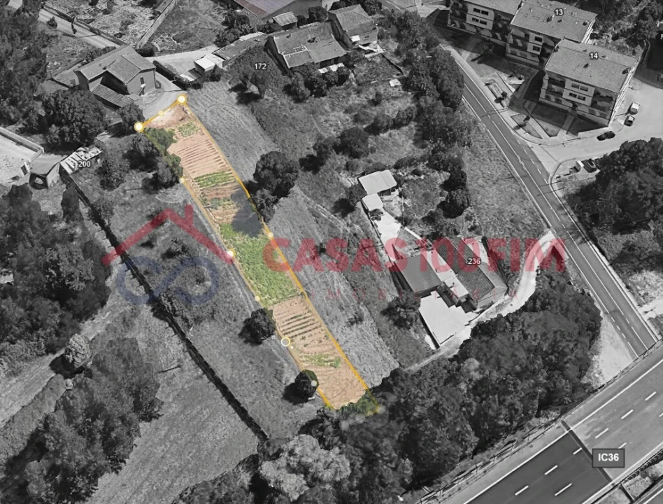 Terreno para Venda em Parceiros e Azoia Foto 2