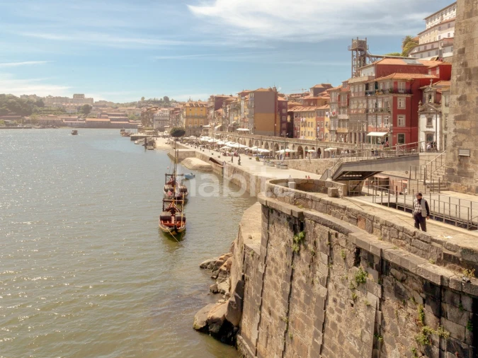 Terreno para Venda em Vilar de Andorinho Foto 17