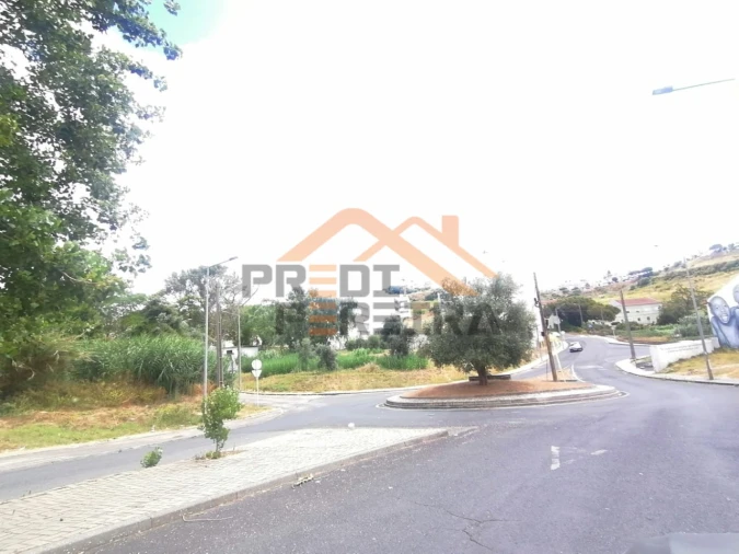 Terreno para Venda em Camarate, Unhos e Apelação