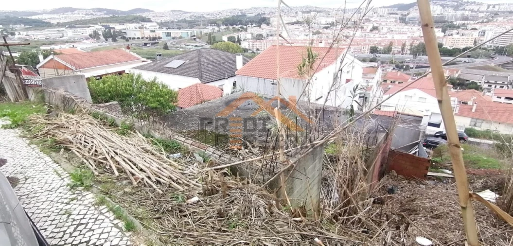 Terreno para Venda em Odivelas Foto 11