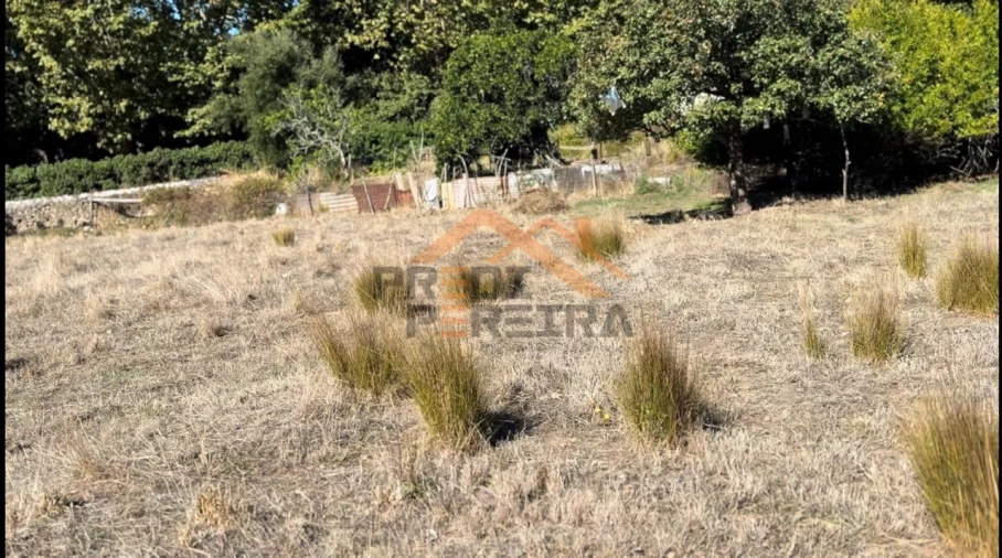 Terreno para Venda em Ramada e Caneças Foto 10