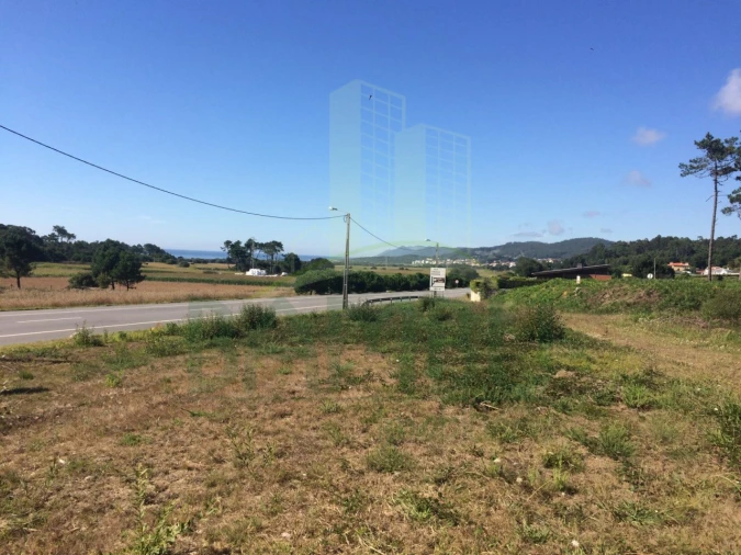 Terreno para Venda em Carreço Foto 10