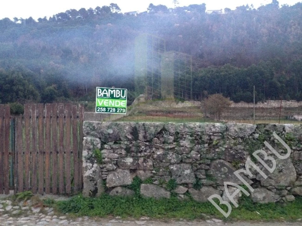 Terreno para Venda em Moledo e Cristelo Foto 1