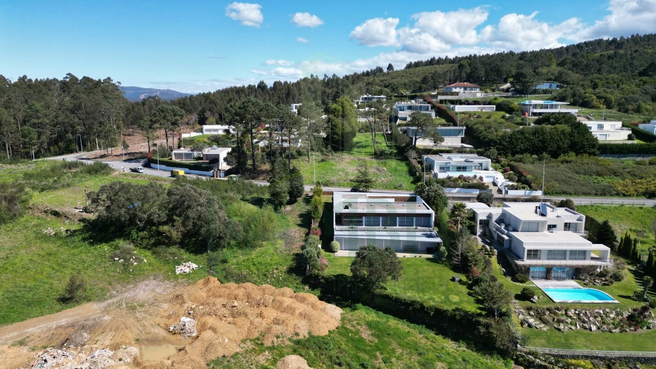 Terreno para Venda em Moledo e Cristelo Foto 6