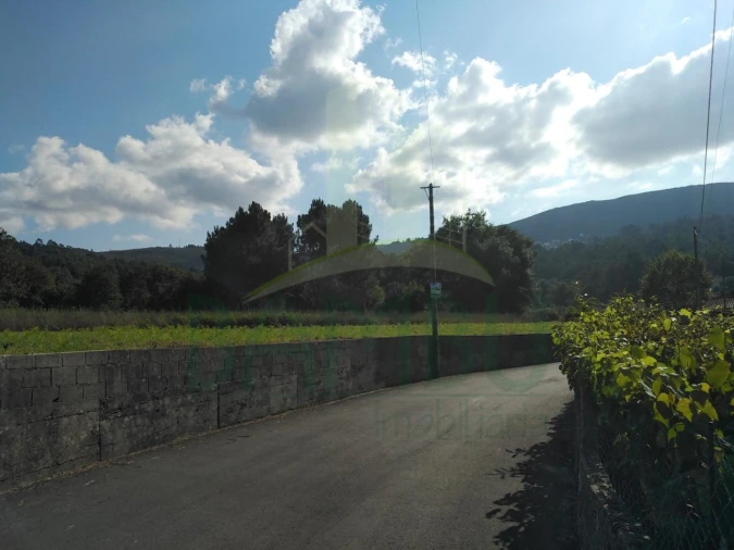 Terreno para Venda em Cornes Foto 8