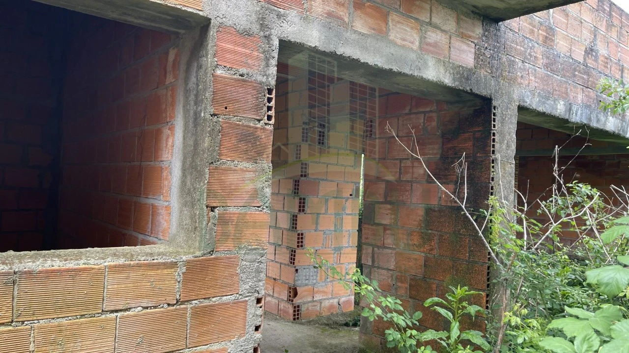 Terreno para Venda em Cornes Foto 13