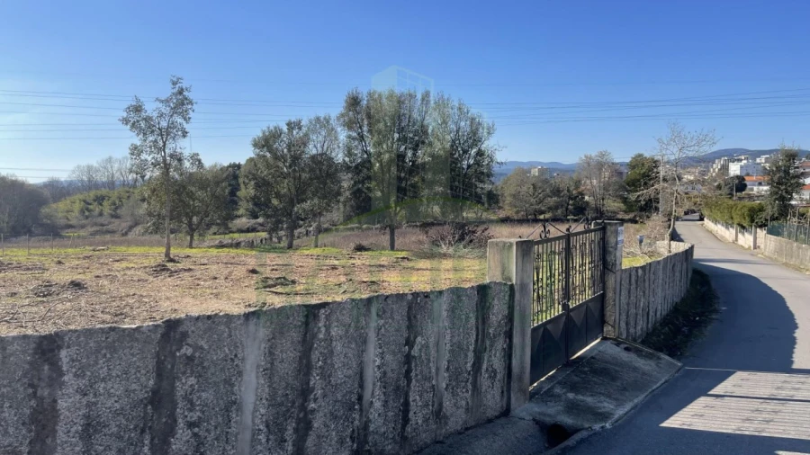 Terreno para Venda em Valença, Cristelo Covo e Arão Foto 3