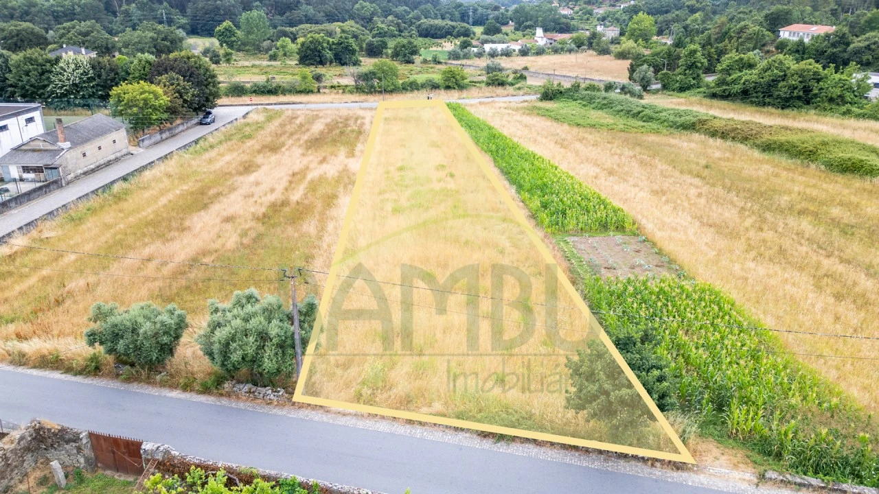 Terreno para Venda em Vilar de Mouros Foto 10