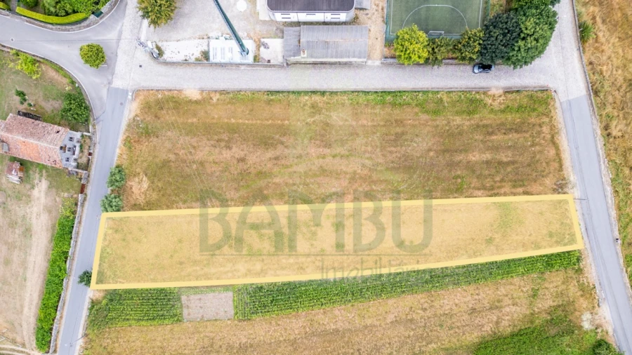 Terreno para Venda em Vilar de Mouros Foto 13