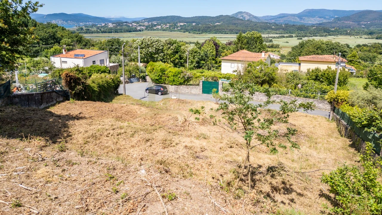 Terreno para Venda em Caminha (Matriz) e Vilarelho Foto 1