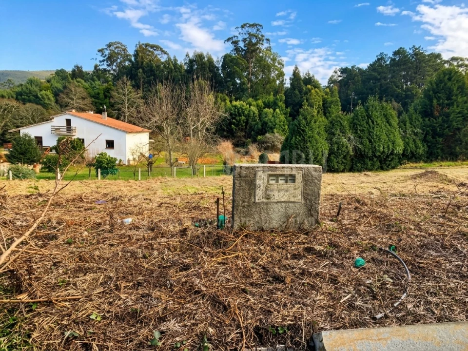 Terreno para Venda em Venade e Azevedo Foto 3