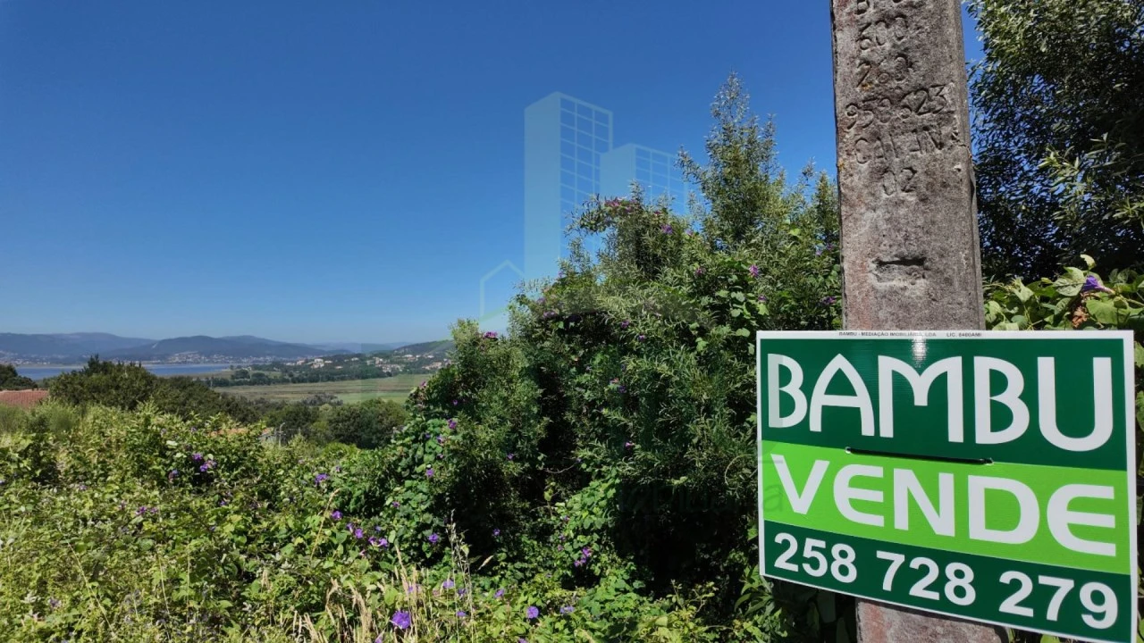 Terreno para Venda em Caminha (Matriz) e Vilarelho Foto 1