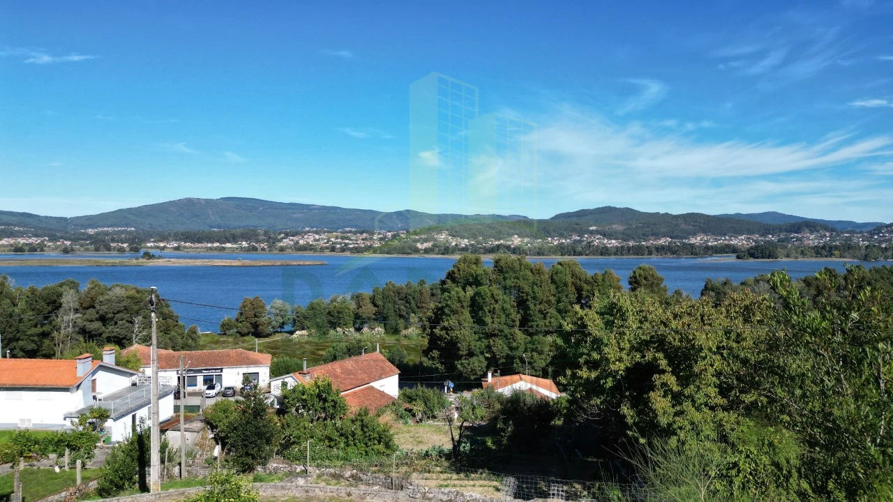 Terreno para Venda em Seixas Foto 1