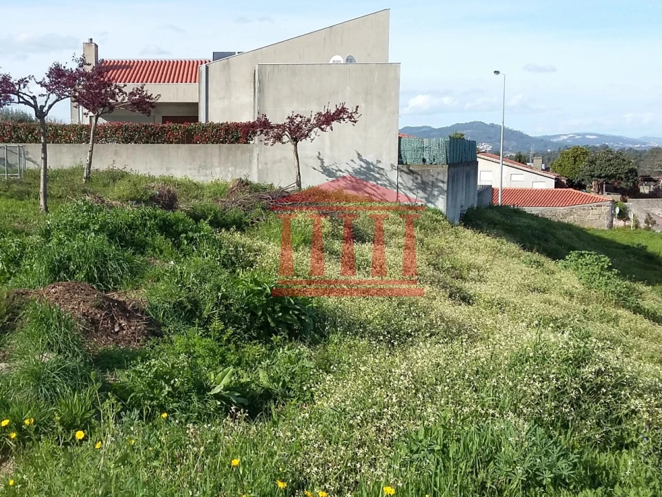 Terreno para Venda em Gamil e Midões Foto 6