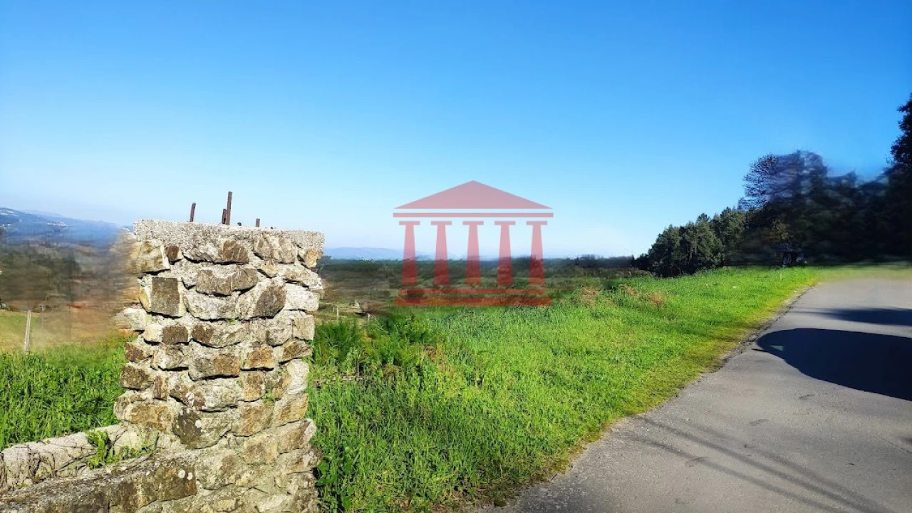 Terreno para Venda em Gamil e Midões Foto 2