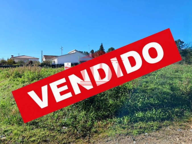 Terreno para Venda em Lama