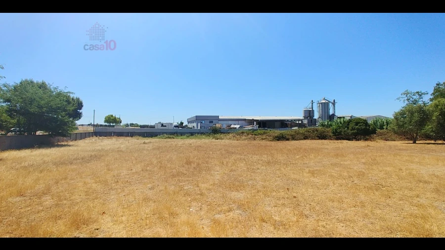 Terreno para Venda em Atalaia e Alto Estanqueiro-Jardia