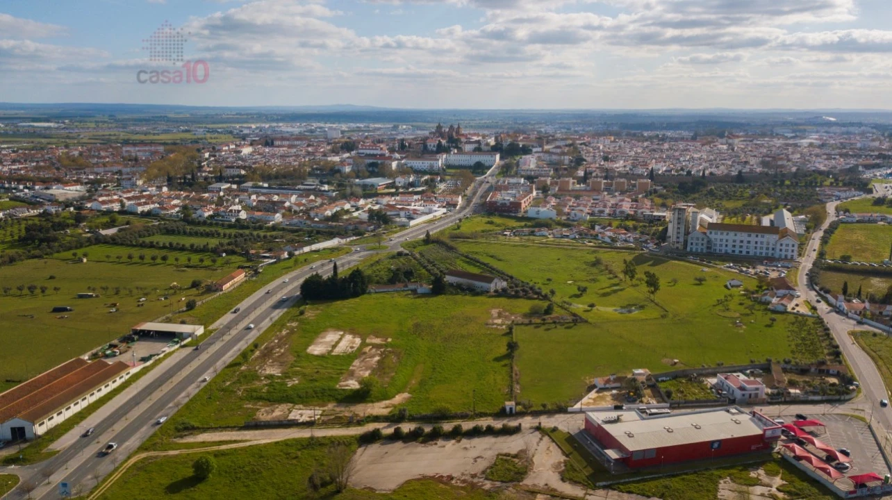 Terreno para Venda em Bacelo e Senhora da Saúde Foto 5