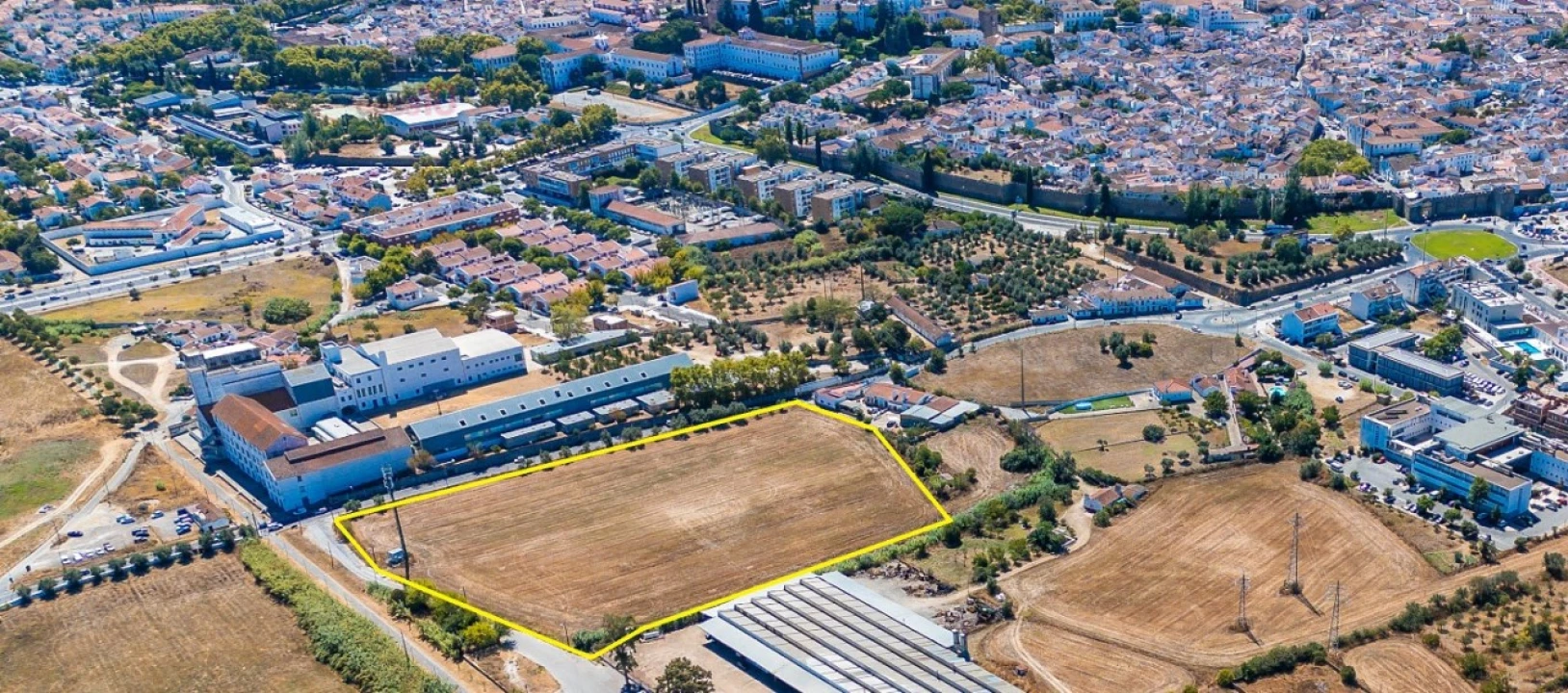 Terreno para Venda em Bacelo e Senhora da Saúde Foto 2