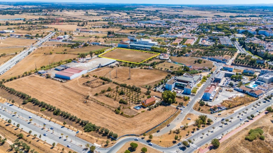 Terreno para Venda em Bacelo e Senhora da Saúde