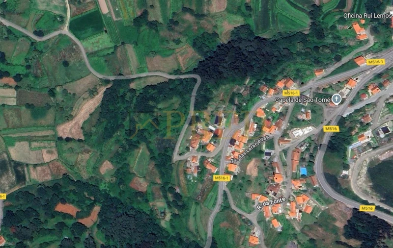 Terreno para Venda em Gondarem Foto 4