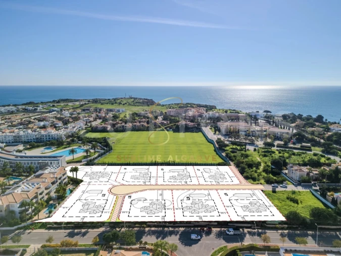 Terreno para Venda em Lagos (São Sebastião e Santa Maria) Foto 1