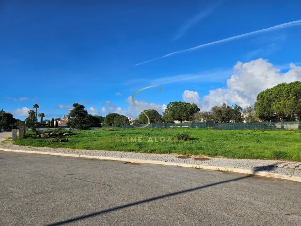 Terreno para Venda em Lagos (São Sebastião e Santa Maria) Foto 8