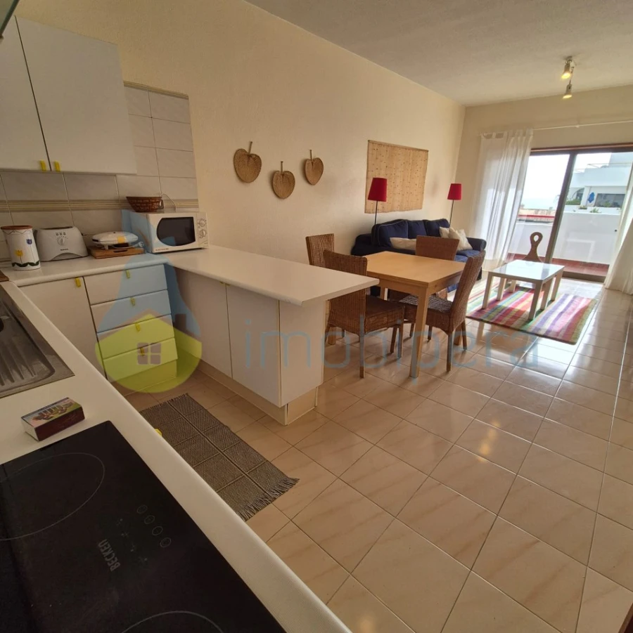 Apartamento T2 para Venda em Porches Foto 3