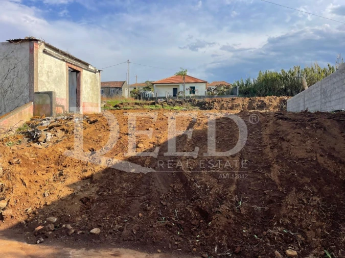 Terreno para Venda em Ponta do Pargo Foto 3