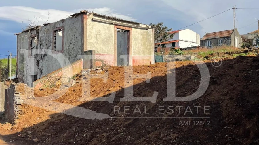 Terreno para Venda em Ponta do Pargo