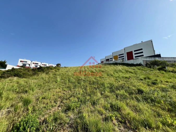 Terreno para Venda em Carvoeira Foto 9