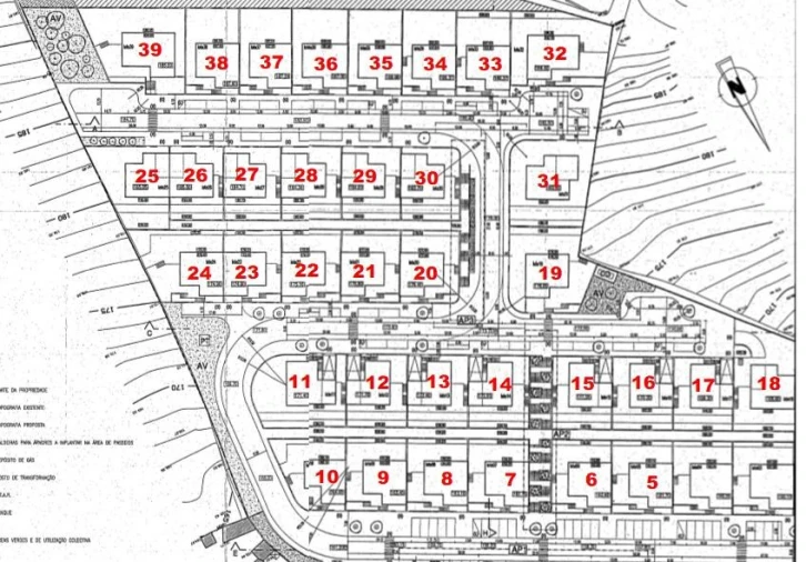 Terreno para Venda em Carvoeira e Carmões Planta 1